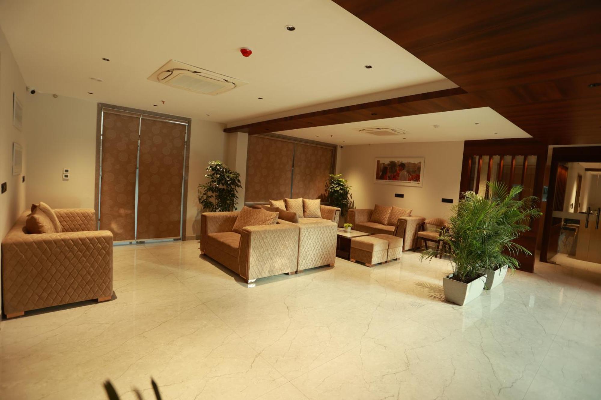 Hotel Taviral Regency Udajpur Zewnętrze zdjęcie